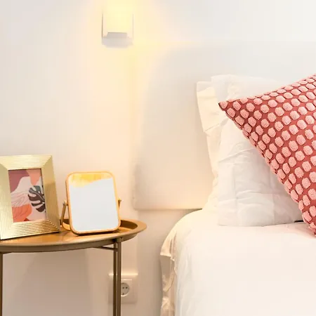 4 Bedroom House With Garden Parking In Benfica Prázdninový dům Lisboa