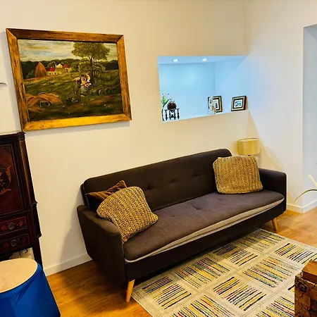 4 Bedroom House With Garden Parking In Benfica Casa de Férias